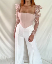 Load image into Gallery viewer, Light Pink Puff sleeve top
